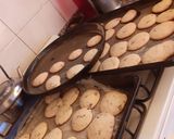 Foto del paso 5 de la receta: Galletitas caseras con chips de chocolate