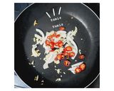 Foto langkah ke 2 dari resep Ayam Masak Kentang.