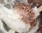 Foto del passaggio 6 della ricetta Semifreddo alle mandorle con salsa di lamponi