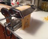 Foto del paso 11 de la receta Espaguetis de pasta fresca
