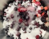 A picture of step 1 of 🍓Berries & strawberries compote for Valentine's pies ❤️.
