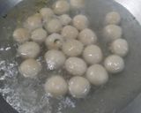 Foto langkah ke 2 dari resep Cilok kuah pedas.