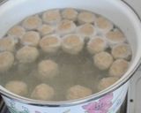 Foto langkah ke 5 dari resep Bakso Daging Homemade Enak Dan Kenyal.