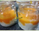 A picture of step 2 of Mango parfait.
