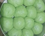 Foto langkah ke 5 dari resep Roti Kasur Pandan.