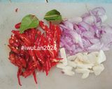 Foto langkah ke 2 dari resep Tumis Pare Reborn.