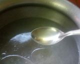 A picture of step 1 of Chinese cheese crispy macaroni.