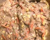 Foto langkah ke 2 dari resep Nugget Ayam Sayur.