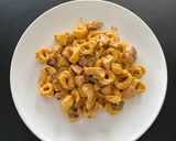 Foto del paso 6 de la receta: Tortellini de queso con salsa de champiñones y pollo