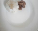 A picture of step 1 of Garlic, Ginger and honey drink.