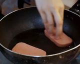 Foto langkah ke 5 dari resep Spammy Egg Rice.