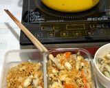 Hình bước làm 2 của món Ốc Móng Tay Xào Mì Và Cải Ngọt