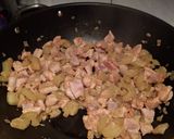 Foto del paso 4 de la receta: Salteado de Pechuga de Pavo, Calabacín y Cebolla
