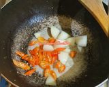 Foto langkah ke 1 dari resep Udang Saus Asam Manis.