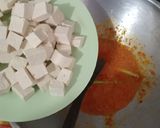 Foto langkah ke 5 dari resep Udang Tahu Kuah Pedas.