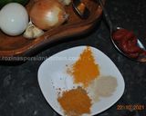 عکس مرحله 1 از دستور کاری تخم مرغ هندی