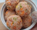 Foto langkah ke 2 dari resep Spicy Rice Ball (Bekal Praktis).