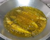 Foto langkah ke 5 dari resep Ikan Goreng Lengkuas.