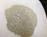 A picture of step 2 of Mung khichu.