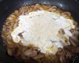 Foto del paso 3 de la receta Espaguetis con salsa blanca y champiñones