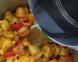 Lauki-Aloo Ki Sabji (Bottle Gourd-Potato Sabji) recipe step 3 photo