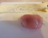 Sajtos fokhagymás kijevi csirkemell recept fázis 4 fotója