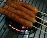 Foto langkah ke 4 dari resep Sosis bakar pedas manis.