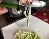 Foto del paso 6 de la receta: Espaguetis pintados de rosa con verduras de colores 🌱vegano