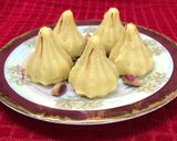 A picture of step 6 of Kesar Mawa Peda.