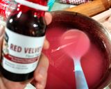 Foto langkah ke 1 dari resep Strawberry Red Velvet Cheese Pudding.