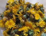 Foto del paso 1 de la receta: Miel  Vegana Con Flores Diente De León