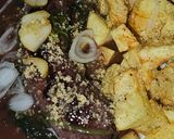 Foto del paso 6 de la receta Butifarra en salsa de vino tinto y polvo de nueces