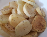 Foto del paso 1 de la receta: Patatas a la importacia