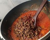 A picture of step 6 of Dal Makhani.