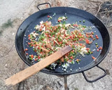 Foto del paso 6 de la receta: Paella mar y montaña (o solo de pescado o solo de carne)