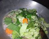 Foto langkah ke 3 dari resep Sop Ayam Ceker.