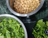 A picture of step 1 of Palak Chole Cheese Fitters......Baked.