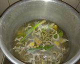 Foto langkah ke 2 dari resep Usus Ayam Bumbu Pedas.