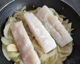Foto del paso 2 de la receta: Bacalao con pimientos del piquillo