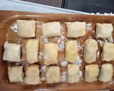 Foto langkah ke 4 dari resep Bolen Pisang Cokelat Keju.
