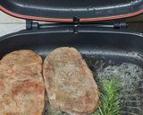 Foto langkah ke 3 dari resep Sirloin Steak.