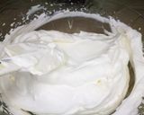 A picture of step 9 of No bake Raspberry cheese cake.