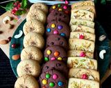 A picture of step 9 of Assorted mixed cookies.
