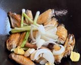 A picture of step 3 of Cola Cola Wings.