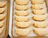 A picture of step 2 of Juicy Gyoza.