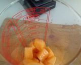 Foto del passaggio 4 della ricetta Ombrina su gelatina di limone, polpettine di ombrina e insalatina di melone e sedano