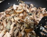 Foto langkah ke 3 dari resep Diet Hamburger steak with mushroom gravy (western).