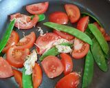 A picture of step 2 of Egg stir fry.