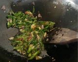 Foto langkah ke 1 dari resep Tumis Tetelan Sapi Cabe Ijo.