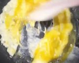 Foto langkah ke 3 dari resep Oseng Tauge dan telur.
